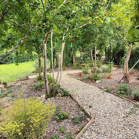 Au Bord De La Riviere Appartement Verteuil-sur-Charente Buitenkant foto
