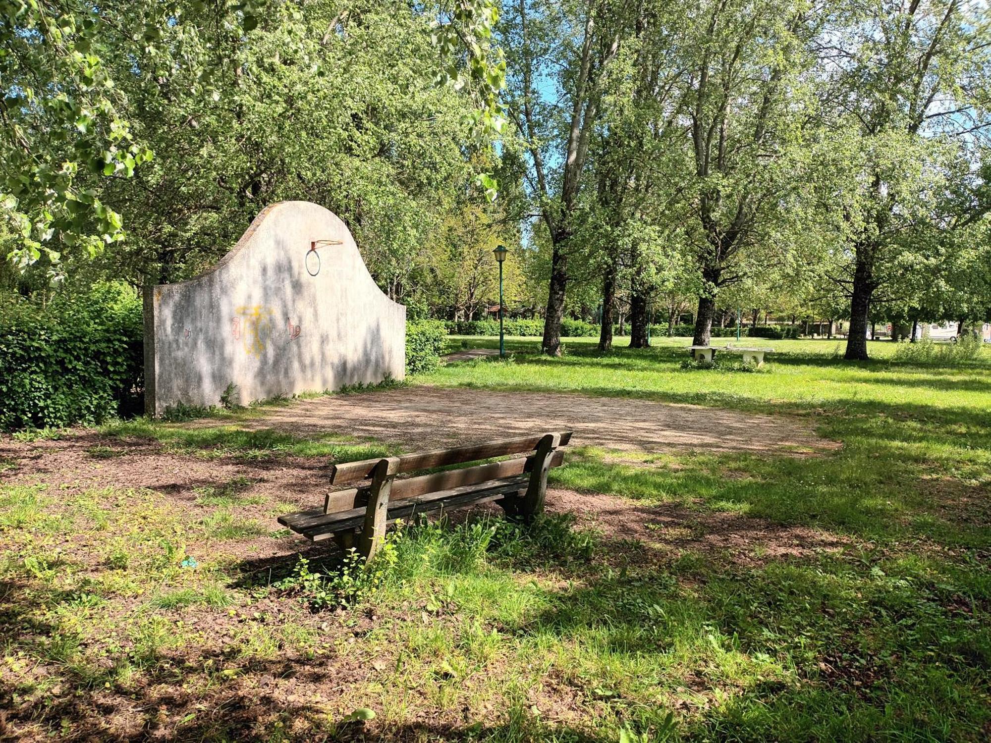 Au Bord De La Riviere Appartement Verteuil-sur-Charente Buitenkant foto